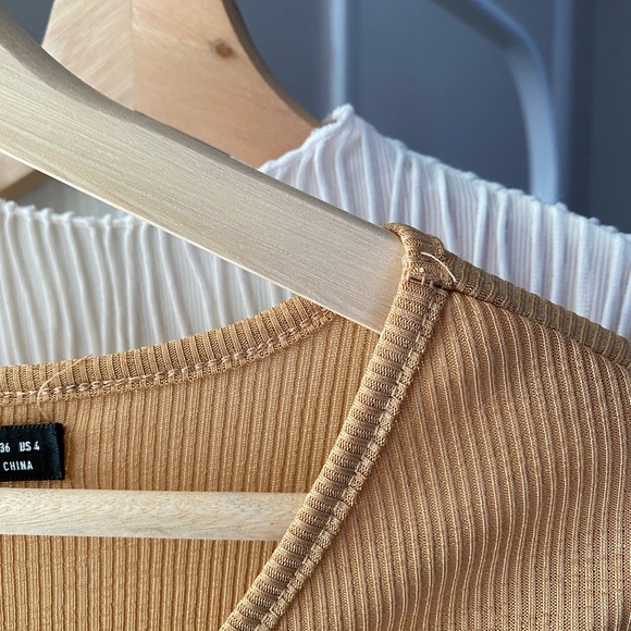 SHEIN PEEPHOLE CINCHED LONG SLEEVE DRESS - Picture 7 of 13